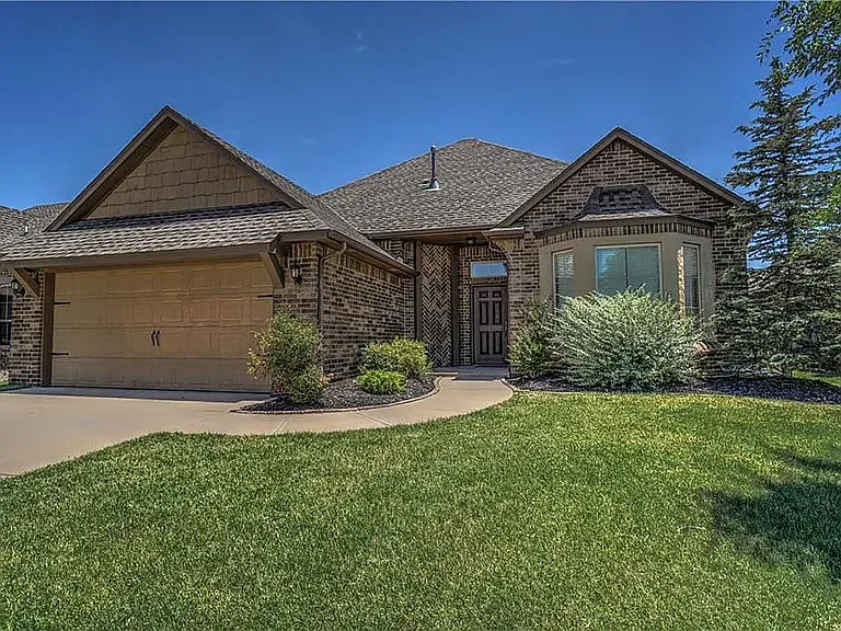 19124 Cottonwood Ct