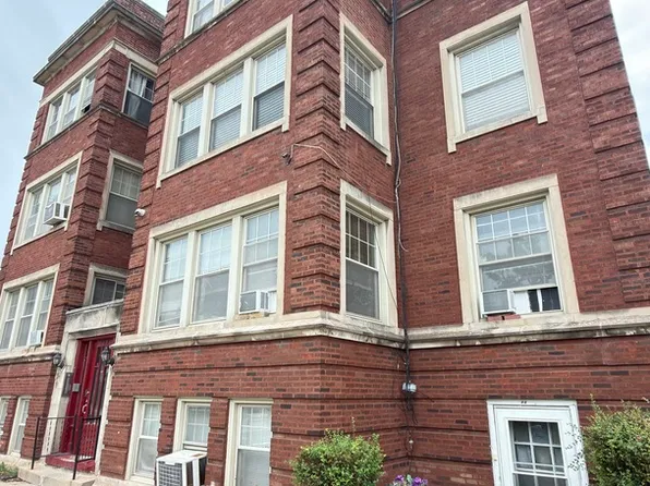 212 S 5th Ave APT C6, Maywood, IL 60153