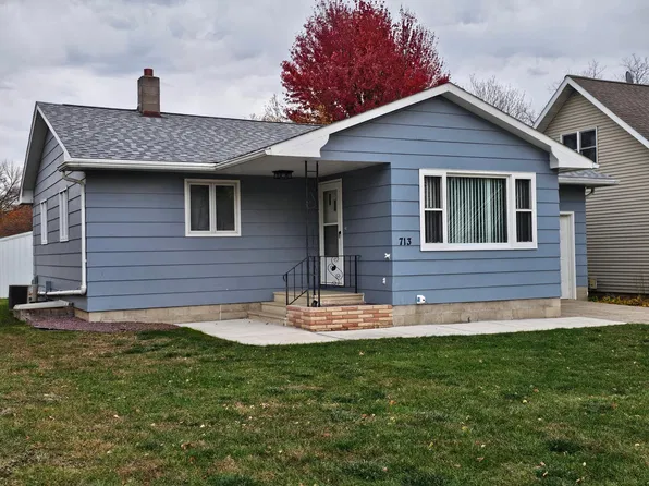 713 S Elm St, Lamberton, MN 56152