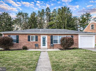 416 N Duke St, Hummelstown, PA 17036