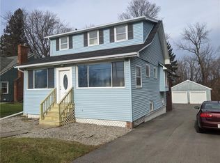 2550 Norton St, Rochester, NY 14609