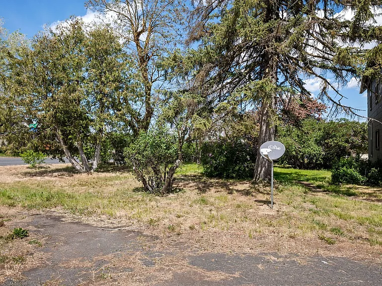 1116 Park St — Photo 31