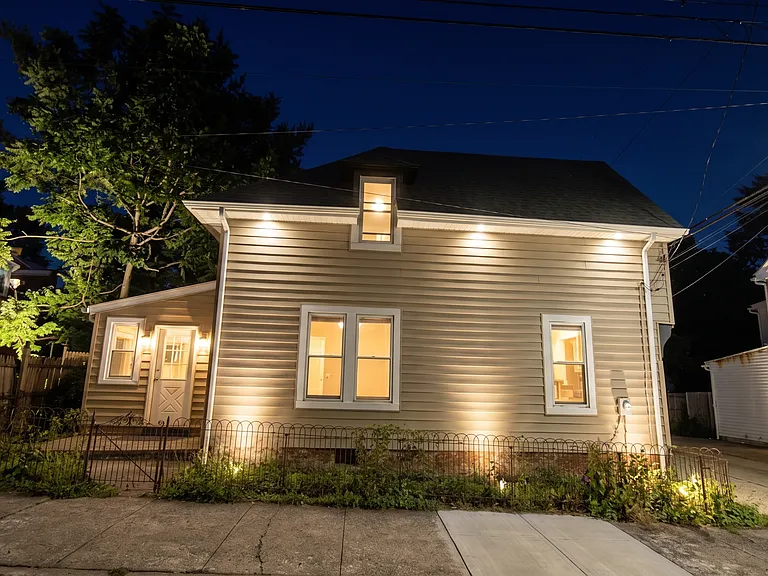 120 N Evans St — Photo 12