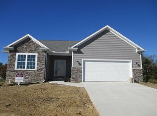 13012 Lia Ct, Linden, MI