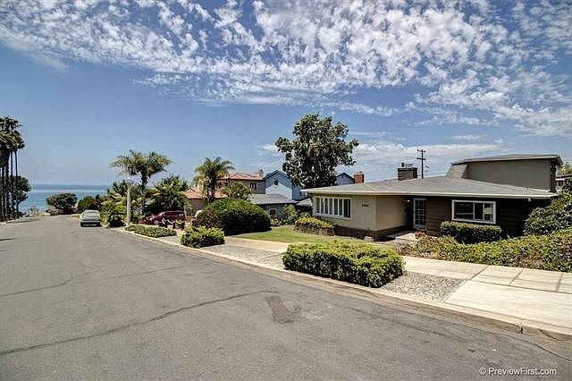1st image of 4430 Carmelo St