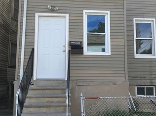 296 S 19th St #1, Newark, NJ 07103