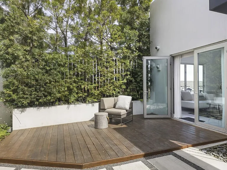 1377 Miller Pl — Photo 36