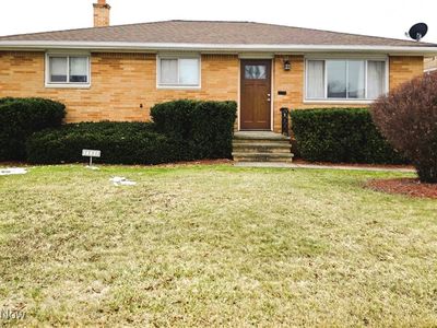 14621 Saint James Ave, Cleveland, OH, 44135