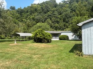 190 1st St, Clarksville, PA