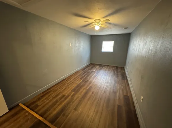 1913 41st St, Lubbock, TX 79412