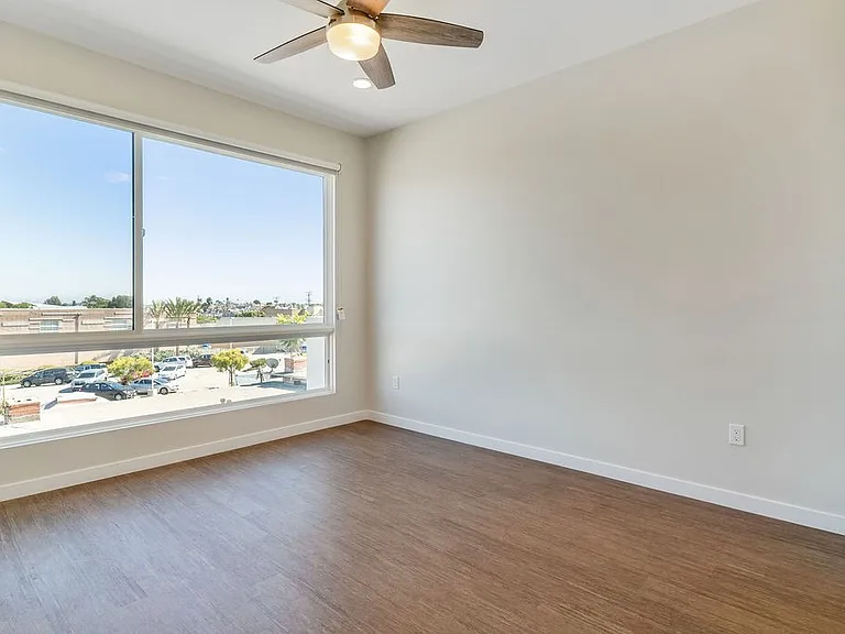 1214 Tennyson St. — Photo 12