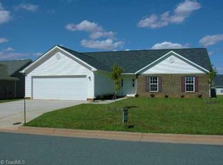 249 Fiddllers Knl, Kernersville, NC 27284