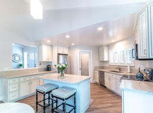 12184 Woodland Ct, Auburn, CA 95602