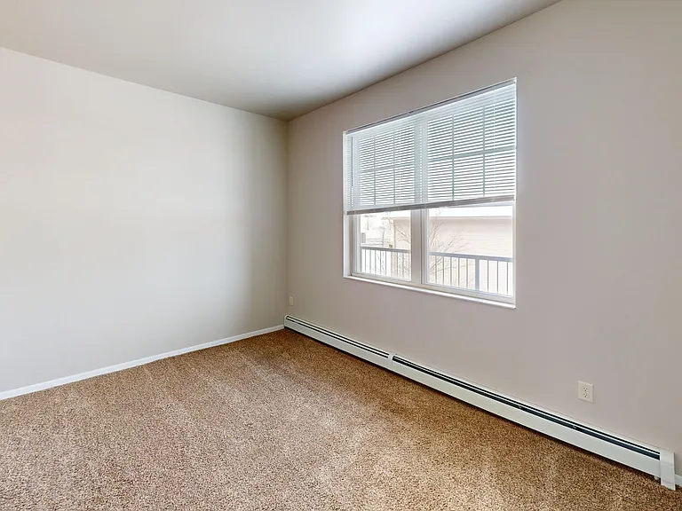 Burlington Apartments — Photo 24