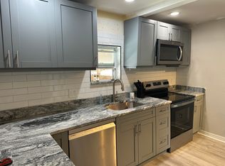 1147 Kingsley St, Clearwater, FL 33756