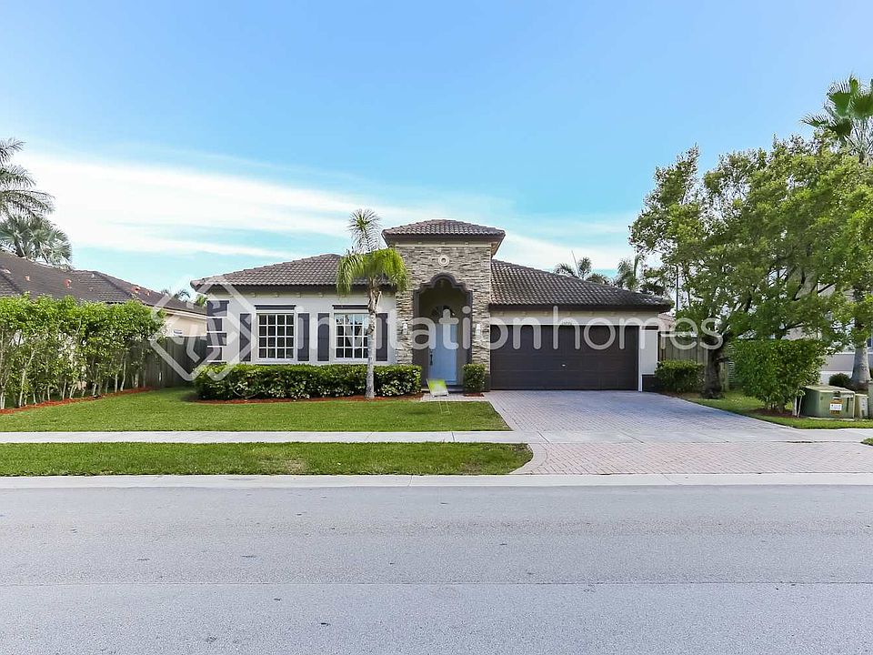 1st image of 15220 SW 10th St