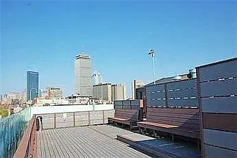4 bed, 1200 sqft, $4,000 — Photo 3