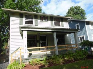 2052 Morrison Ave, Lakewood, OH 44107
