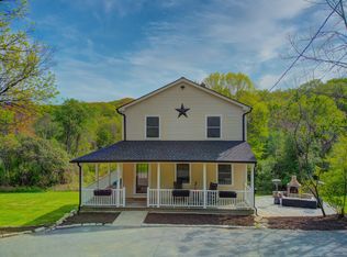 1026 Route 171, Woodstock, CT 06281