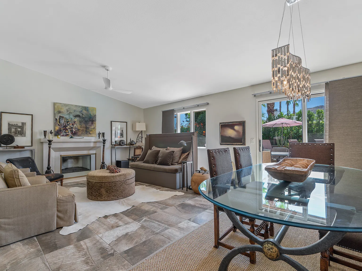 4 bed, 2249 sqft, $4,250 — Photo 4