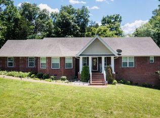 1555 Heller Rdg, Spring Hill, TN 37174