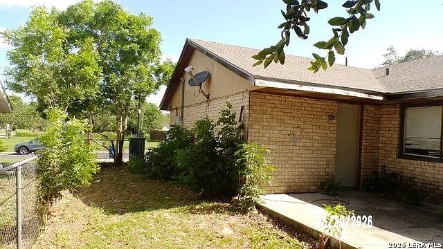 507 W Clare St — Photo 4