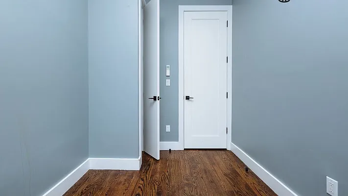 Rented by Nooklyn NYC LLC | media 25