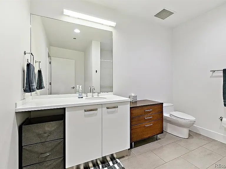 1200 Acoma St #303 — Photo 18