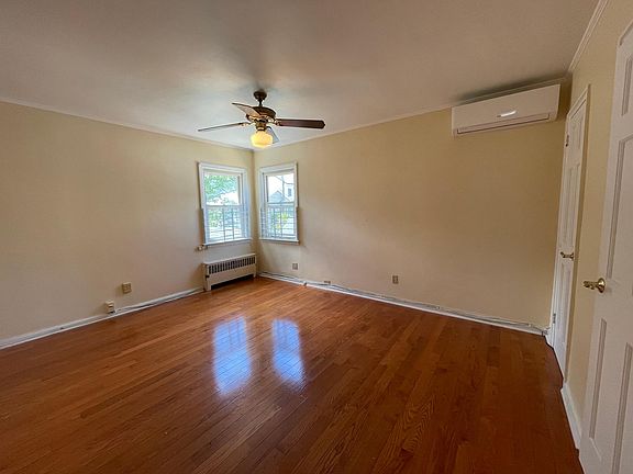4th image of 5620 217th St Floor 2