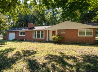 204 N Dean St, Royalton, IL 62983