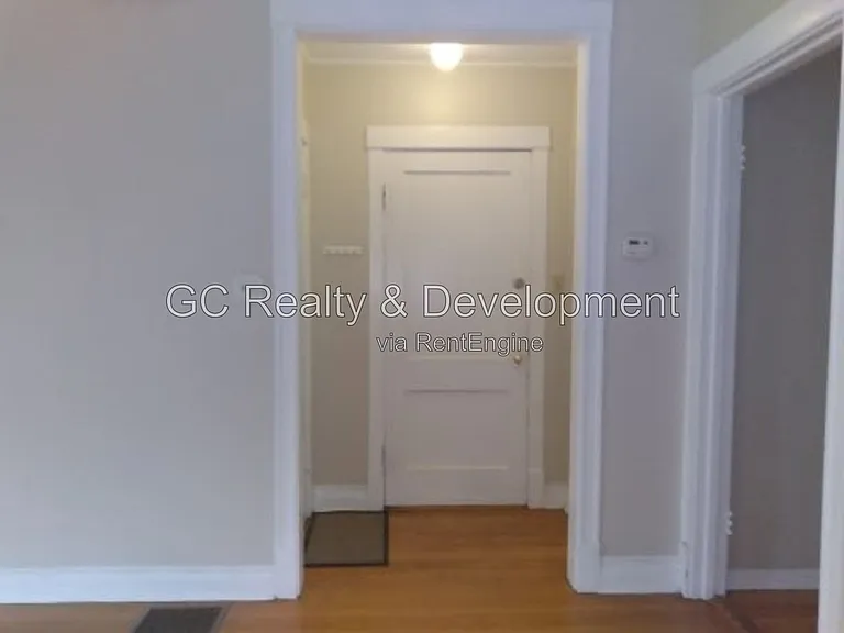1306 W Cornelia Ave #3 — Photo 6