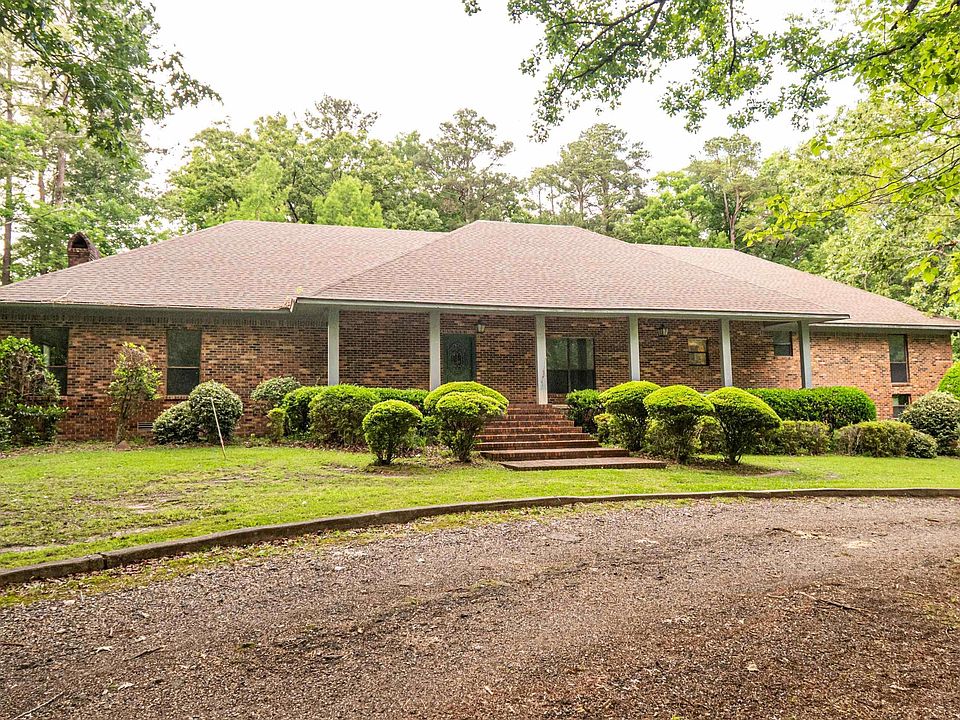 1st image of 214 Millcreek Dr