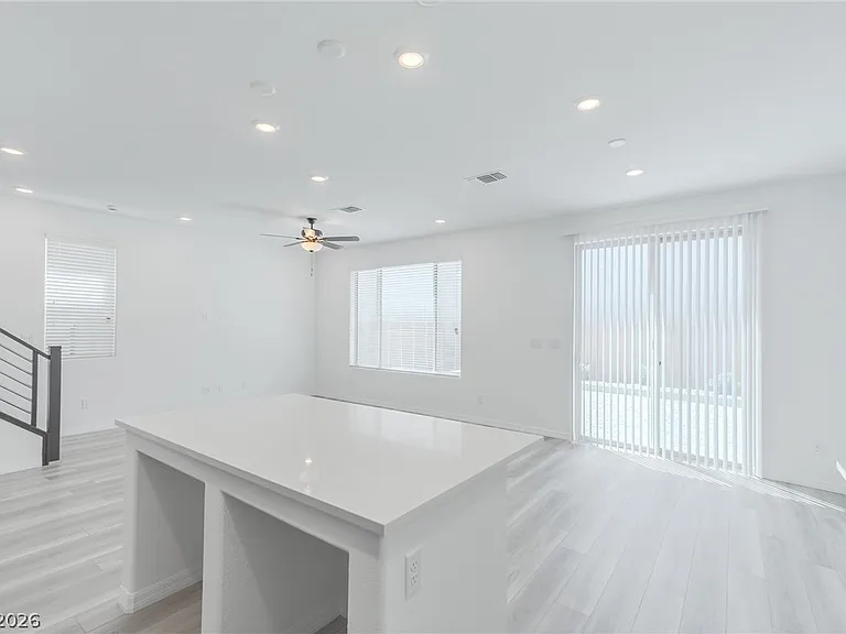 6017 Fennerwick Ave — Photo 8