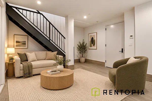 Living room, photo 3