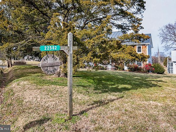 3rd image of 22582 Pot Pie Rd