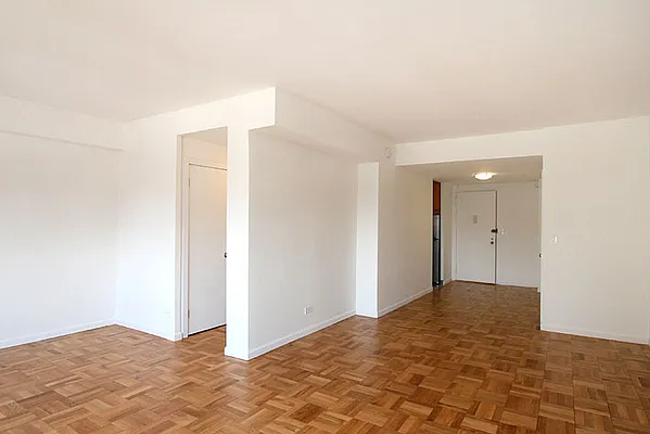 Rented by GoodRock Realty | media 3