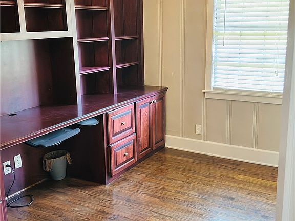 5th image of 2244 Allendale Rd