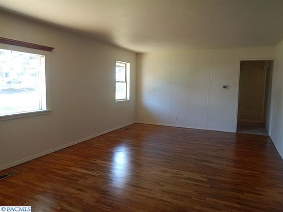 4th image of 6220 W Umatilla Ave