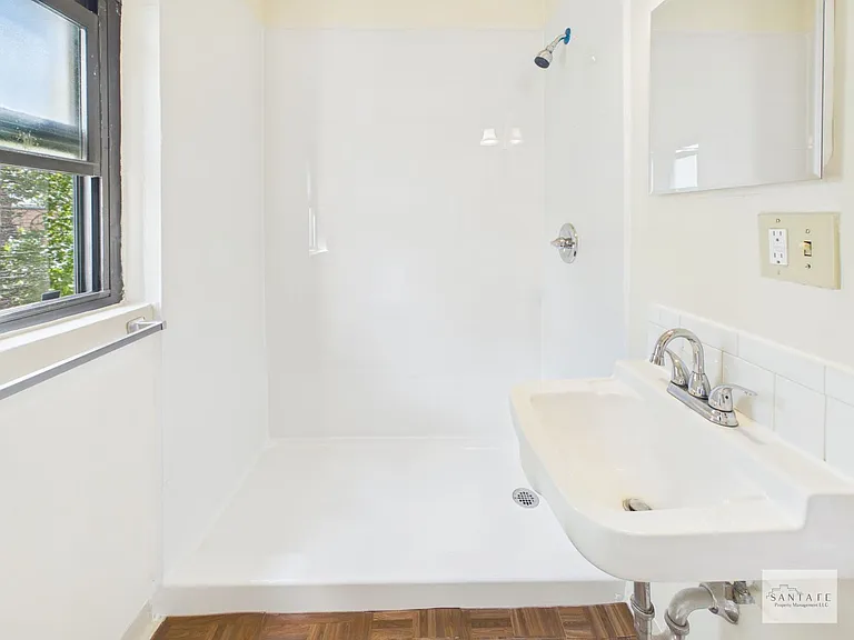 510 Sunset St — Photo 14