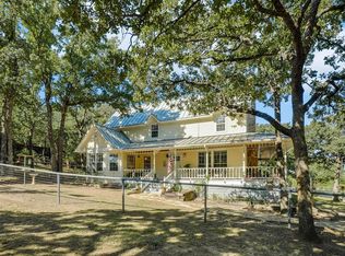 814 Pioneer Cir E, Argyle, TX 76226