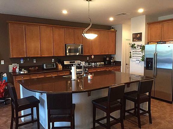 4th image of 8408 Sweet Gale Ct