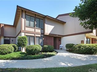 2932 N Cottonwood St UNIT 16, Orange, CA 92865