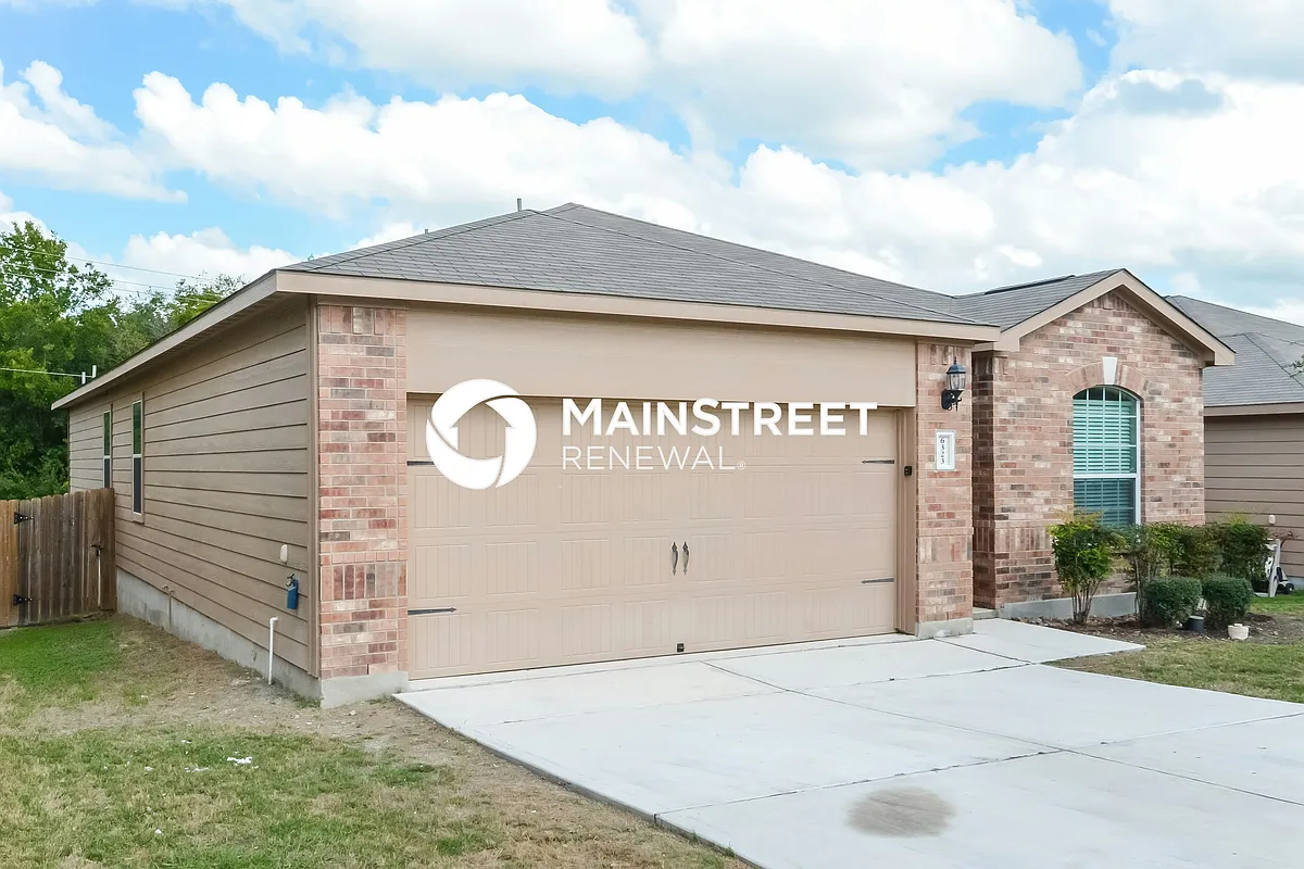 Front View - 6323 Sinclair Rd