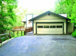 537 Two Mile Run Rd, Ligonier, PA 15658