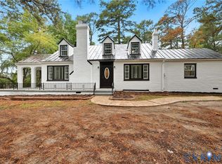 706 Conduit Rd, Colonial Heights, VA 23834