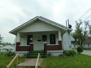 401 Bank Ave photo 1
