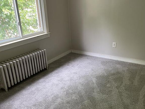 5th image of 2283 10th St #2