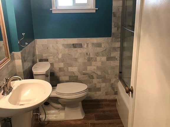 3rd image of 4628 Joaquin Way