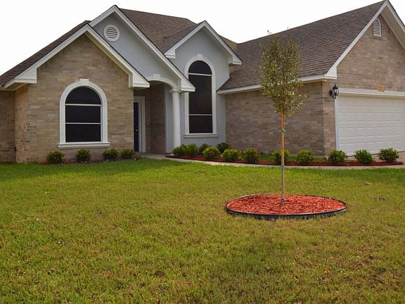 2nd image of 4750 Larkspur Dr