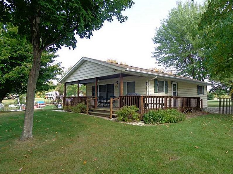 1st image of 885 SE Ontario Trl